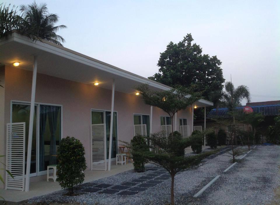 Baan Chan Suan Nong Nam Daeng Esterno foto